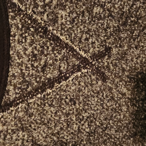 Top - Picture 4 of 4